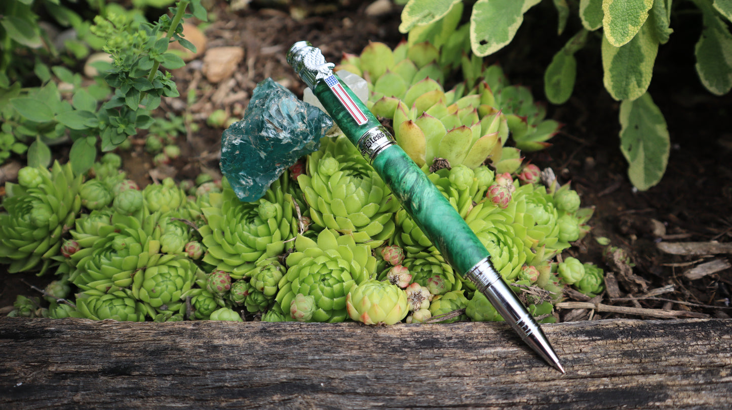 American Patriot rollerball pen chrome/green boxelder